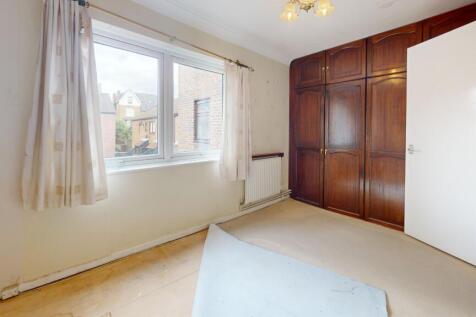 12 Beckett Close, Streatham, London, SW16 1AN