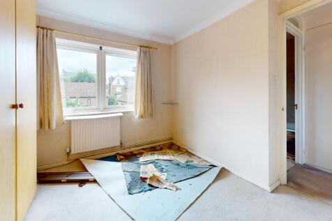 12 Beckett Close, Streatham, London, SW16 1AN