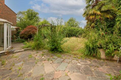 12 Beckett Close, Streatham, London, SW16 1AN