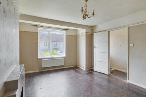6 Boleyn Crescent, Weymouth, DT4 9JX