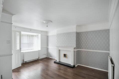 13 Oakley Close, Beckton, London E6 5RT