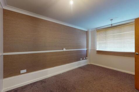 118 Covelees Wall, Winsor Park Estate, Beckton, London, E6 6WF
