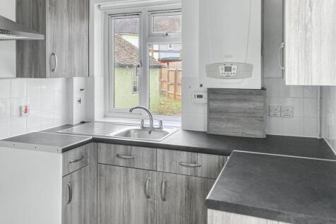 46 Mayplace Avenue, Crayford, Dartford, DA1 4PG