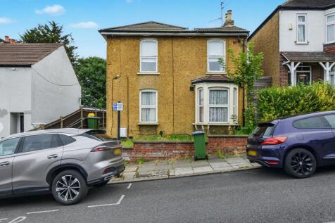 Flat A, 65 Riverdale Road, Plumstead, London, SE18 1PD