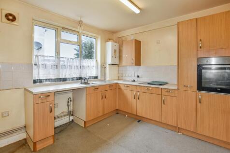 Flat A, 65 Riverdale Road, Plumstead, London, SE18 1PD