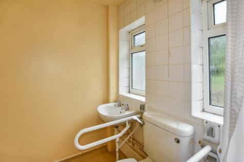 Flat A, 65 Riverdale Road, Plumstead, London, SE18 1PD