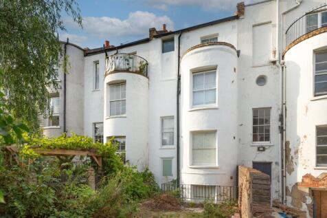 Flat A, 139 Balls Pond Road, Dalston, London, N1 4BG