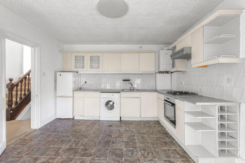 Flat 7, 5 Parklands, Surbiton, Surrey, KT5 8EA