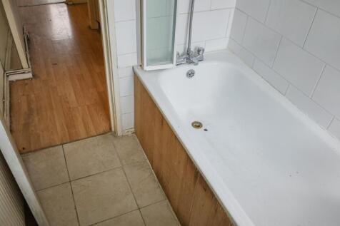 Flat 48 Warnham House, Upper Tulse Hill, Brixton, London, SW2 2SA