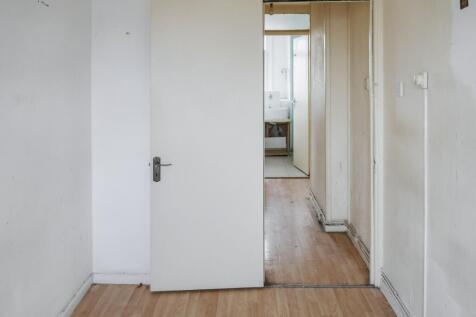 Flat 48 Warnham House, Upper Tulse Hill, Brixton, London, SW2 2SA