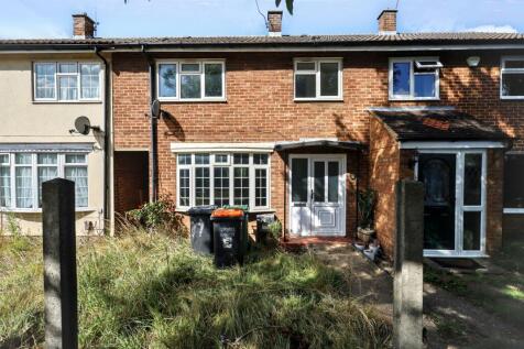 177 Tithe Farm Road, Houghton Regis, Dunstable, Bedfordshire, LU5 5JF