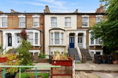 Flat A 41 Alvington Crescent, Hackney, London, E8 2NN