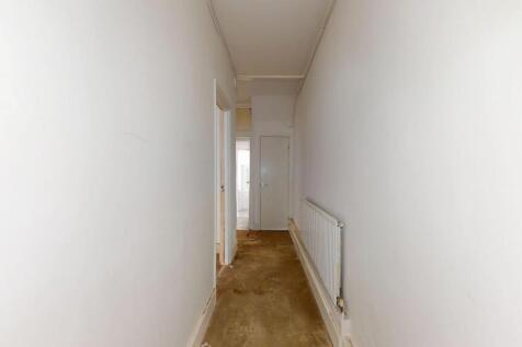 Flat A 41 Alvington Crescent, Hackney, London, E8 2NN