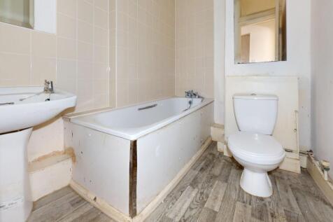 Flat A 41 Alvington Crescent, Hackney, London, E8 2NN