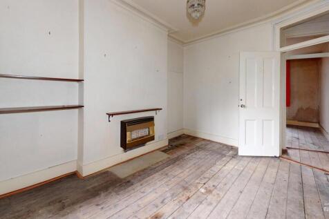 55 Greyhound Mansions, Barons Court, London, W6 8NY