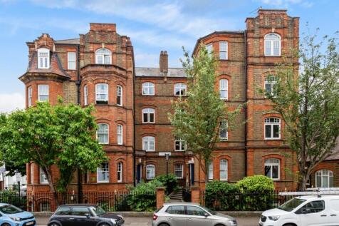 55 Greyhound Mansions, Barons Court, London, W6 8NY