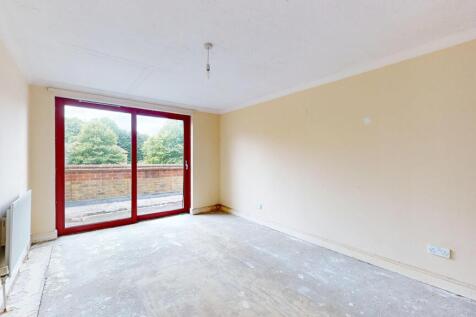 16 Longfellow Road, Walthamstow, London, E17 8DP