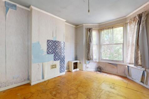 First Floor Flat, 8 Wycliffe Road, Wimbledon, London, SW19 1ER