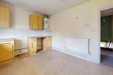 First Floor Flat, 8 Wycliffe Road, Wimbledon, London, SW19 1ER