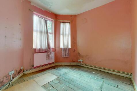 Ground Floor Flat , 14 St Albans Road, Harlesden, London, NW10 8UH