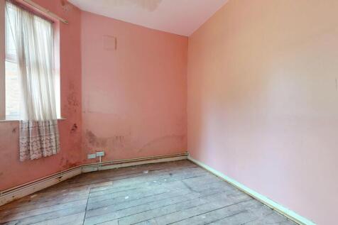 Ground Floor Flat , 14 St Albans Road, Harlesden, London, NW10 8UH