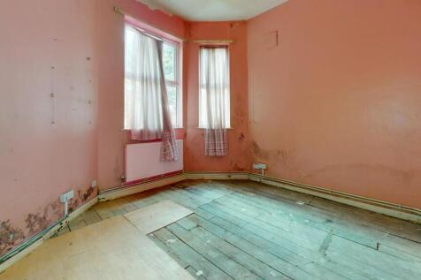 Ground Floor Flat , 14 St Albans Road, Harlesden, London, NW10 8UH