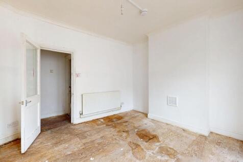 Ground Floor Flat, 59 Harley Road, Harlesden, London NW10 8BA