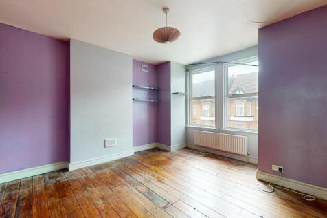 19 Wellesley Road, Slough, Berkshire, SL1 1UR