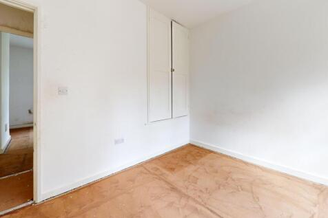 65 Henchman Street, Acton, London, W12 0BW