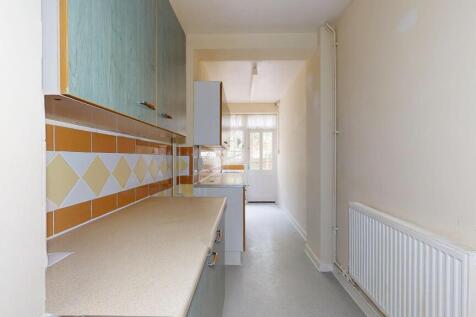 18 Erconwald Street, Acton, London, W12 0BS