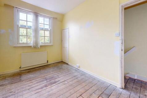 18 Erconwald Street, Acton, London, W12 0BS