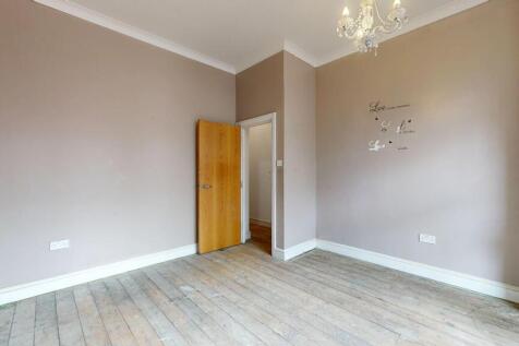 Flat A, 24 Atherfold Road, Clapham, London, SW9 9LW