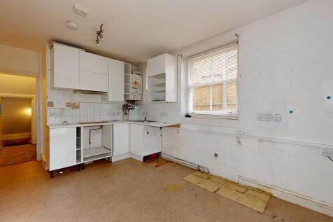 Flat A, 24 Atherfold Road, Clapham, London, SW9 9LW
