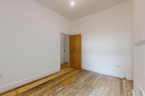 Flat A, 24 Atherfold Road, Clapham, London, SW9 9LW