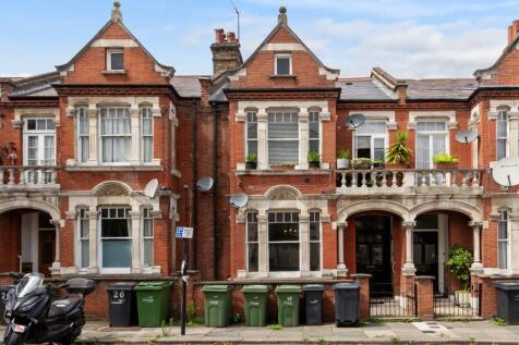 Flat A, 24 Atherfold Road, Clapham, London, SW9 9LW