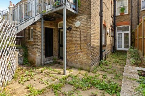 Flat A, 24 Atherfold Road, Clapham, London, SW9 9LW