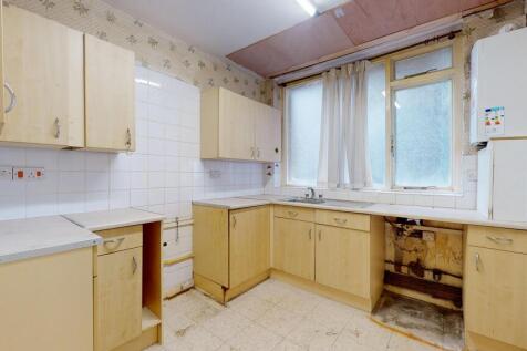 Flat 4, 35 Pembridge Square, Notting Hill, London, W2 4DT