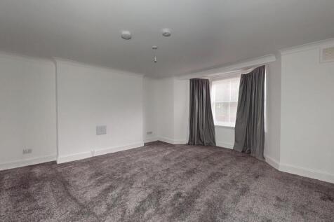 Flat A, 31 Belvedere Road, Crystal Palace, London, SE19 2HJ