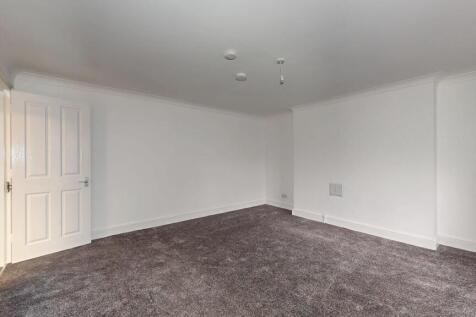 Flat A, 31 Belvedere Road, Crystal Palace, London, SE19 2HJ