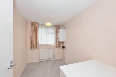 44 Downfield Road, Cheshunt, EN8 8SZ