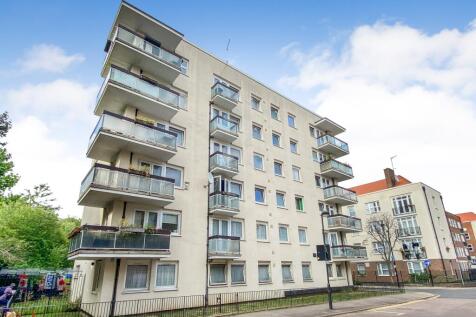 Flat 22 Rapley House, Turin Street, Bethnal Green, London, E2 6NH