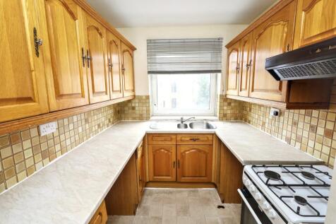 Flat 22 Rapley House, Turin Street, Bethnal Green, London, E2 6NH