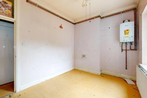 Flat A, 71 George Lane, Lewisham, London, SE13 6HN