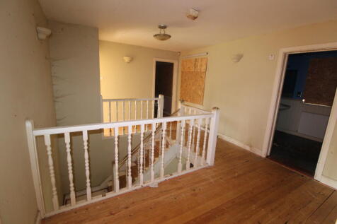 Forest Edge House, Jacobs Walk, Totton, SO40 9JU