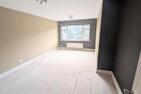Forest Edge House, Jacobs Walk, Totton, SO40 9JU