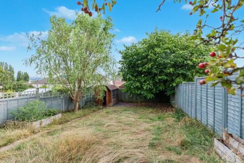 35 Queens Drive, Stroud, Gloucestershire, GL5 4NB
