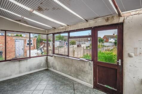 23 Thurlocks,Tintinhull, Yeovil, Somerset, BA22 8QE