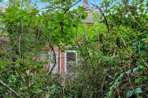73 Mavis Road, Birmingham, B31 2SB