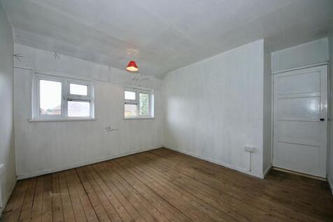 79 Darwin Road, Walsall WS2 7EP