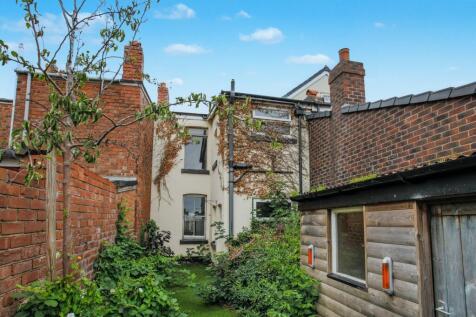 Lyndhurst, Prescot Road, Melling, Liverpool, L31 1AW